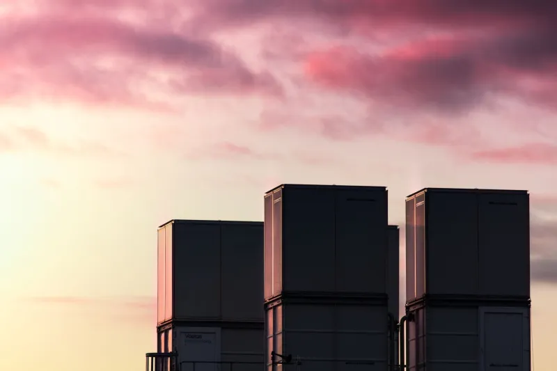 Dal Container all'Orchestrazione: Come Docker e Kubernetes Ridefiniscono il Profilo dell'Architetto Cloud Moderno